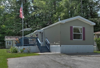 37 Starling St, Keene, NH 03431