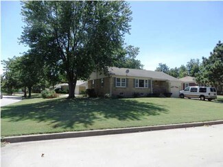 6007 E Boston St, Wichita, KS 67218