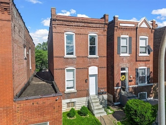 4704 Michigan Ave, Saint Louis, MO 63111