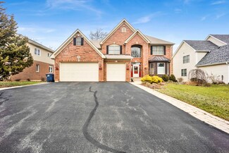 872 67th St, Darien, IL 60561