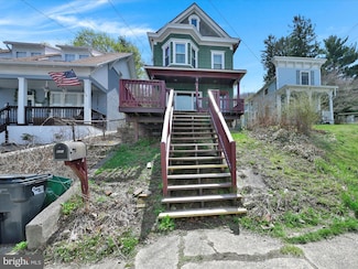 621 Schuylkill Ave, Pottsville, PA 17901