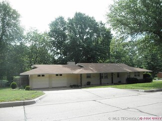 1601 Cookson Dr, Ponca City, OK 74604