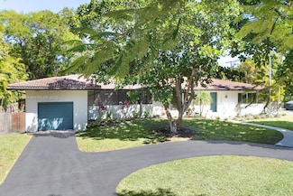1175 NE 101st St, Miami Shores, FL 33138