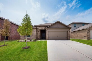 836 Mallorie Ln, Ferris, TX 75125