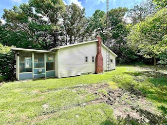 7370 W Ben Ln, Claypool, IN 46510