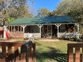 702 Burrow St, Pocahontas, AR 72455