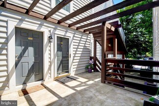 10147 Oakton Terrace Rd, Oakton, VA 22124