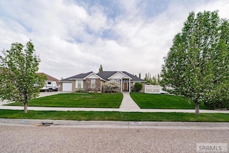 2555 Blue Canyon Dr, Idaho Falls, ID 83402