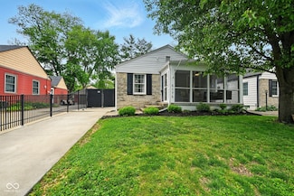 6176 Kingsley Dr, Indianapolis, IN 46220