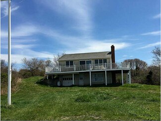 688 Corn Neck Rd, New Shoreham, RI 02807