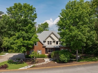 7237 River Run Dr, Chattanooga, TN 37416
