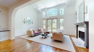 15 Poplar Ln, Chatham, NJ 07928