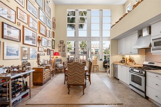 934 E Santa Ana Blvd, Santa Ana, CA 92701