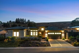208 Fronteras Dr, Moraga, CA 94556