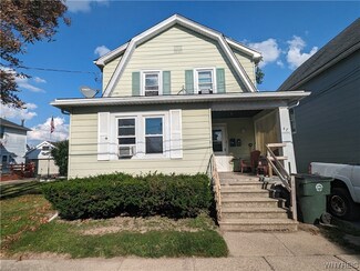 47 Crane St, Depew, NY 14043