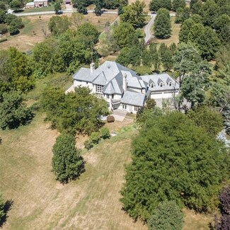 132 Justabout Rd, Venetia, PA 15367