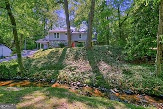 2162 Brookview Dr NW, Atlanta, GA 30318