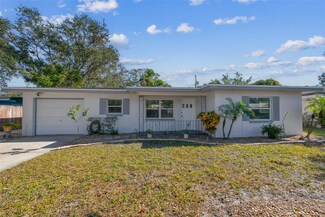 1114 20th St SW, Largo, FL 33770