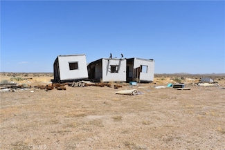 500 Denise Ave, Mojave, CA 93501