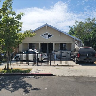 150 E 56th St, Los Angeles, CA 90011