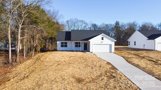 4109 Pebblebrook Cir SW, Concord, NC 28027