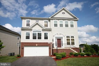 1691 Winterwood Ct, Herndon, VA 20170