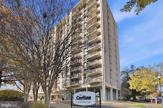 4600 S Four Mile Run Dr Unit 613, Arlington, VA 22204