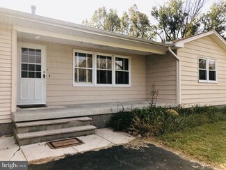 1958 Hourglass Rd, Hartly, DE 19953