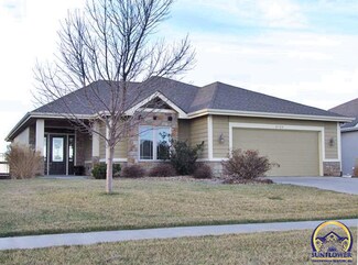 6103 SW 4th St, Topeka, KS 66603
