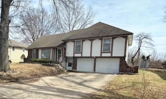 12629 Sycamore Ave, Grandview, MO 64030