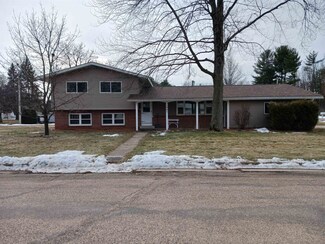1941 Clark St, Wisconsin Rapids, WI 54495