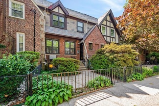 1783 Seminole Ave, Bronx, NY 10461