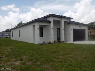 2924 Dunbar St, Fort Myers, FL 33916