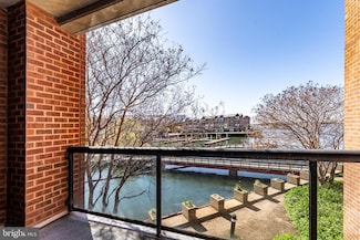 2515 Boston St Unit 201, Baltimore, MD 21224