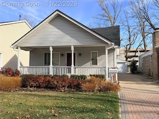 3320 Harvard Rd, Royal Oak, MI 48073