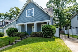 1226 Rising Oak Dr, Charlotte, NC 28206