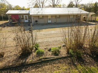27192 County Road 207, Flemington, MO 65650