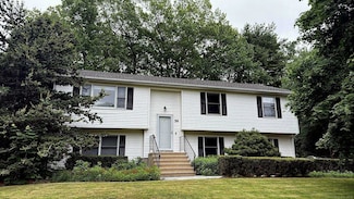 56 Buena Vista Dr, East Hartford, CT 06118