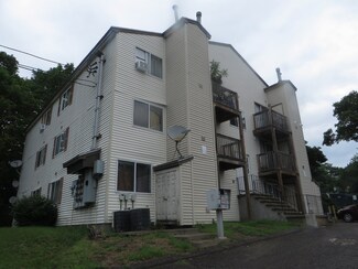 20 Powell St Unit 11, Lowell, MA 01851