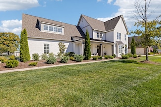 6616 Flushing Dr, College Grove, TN 37046