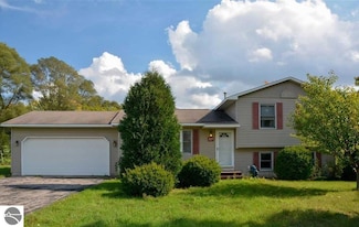 327 Astro Dr, Traverse City, MI 49685
