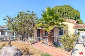 6926 Cedar St, Huntington Park, CA 90255