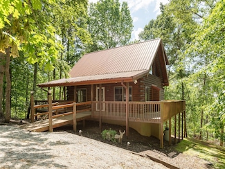 79 Acorn Ln, Rutherfordton, NC 28139