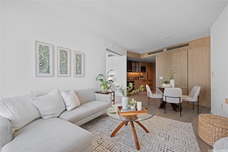 1000 Auahi St Unit 3511, Honolulu, HI 96814