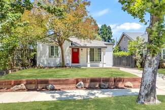 4865 9th Ave, Sacramento, CA 95820