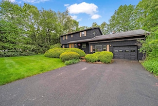 3 Timber Ln, MerriMacK, NH 03054
