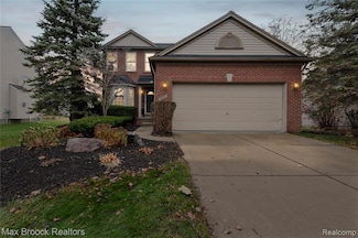 9894 High Meadow Dr, Ypsilanti, MI 48198