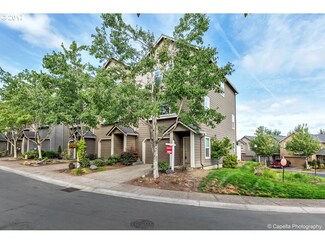21919 NE Larkspur Ln, Fairview, OR 97024