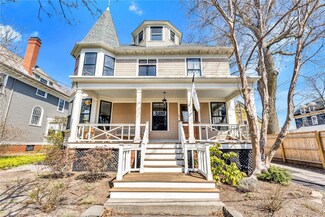 92 Keene St, Providence, RI 02906