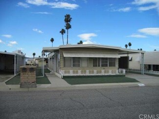 111 Santa Lucia Dr, Hemet, CA 92543